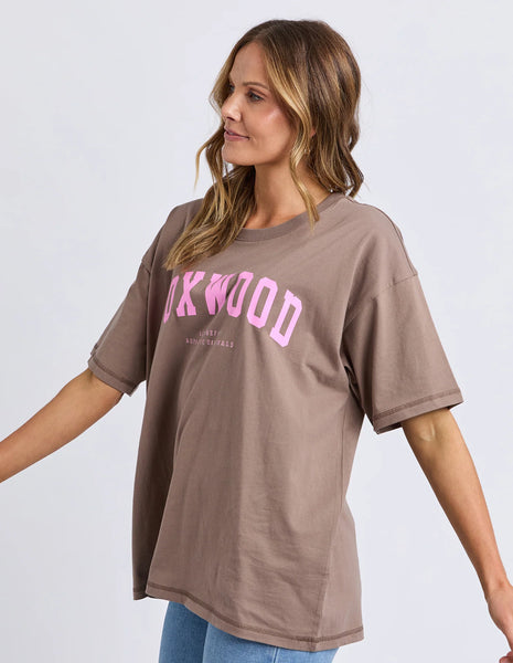 FOXWOOD - INTERVAL TEE BROWN/BRIGHT PINK