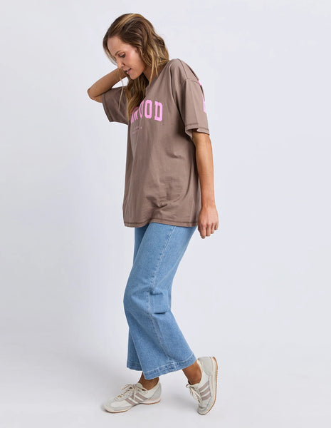 FOXWOOD - INTERVAL TEE BROWN/BRIGHT PINK