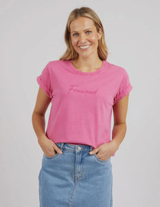 FOXWOOD - SIGNATURE TEE BRIGHT PINK