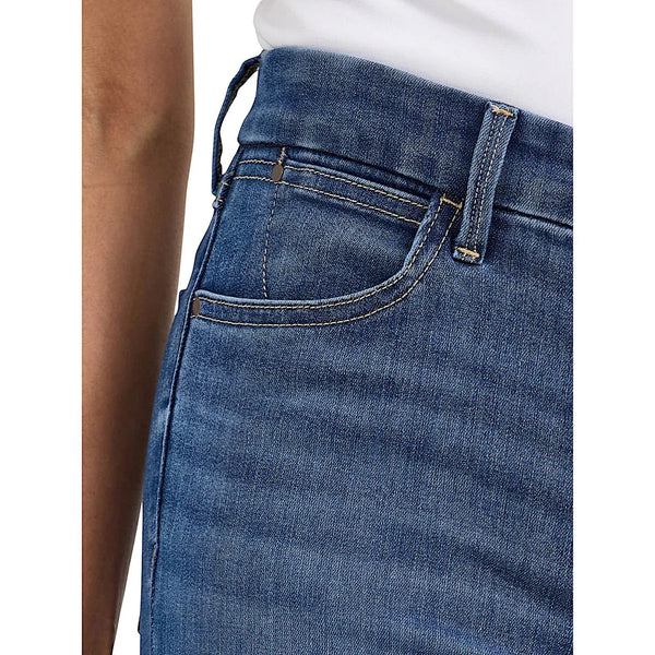 WRANGLER - WMN HI RISE FLARE JEAN BESPOKE